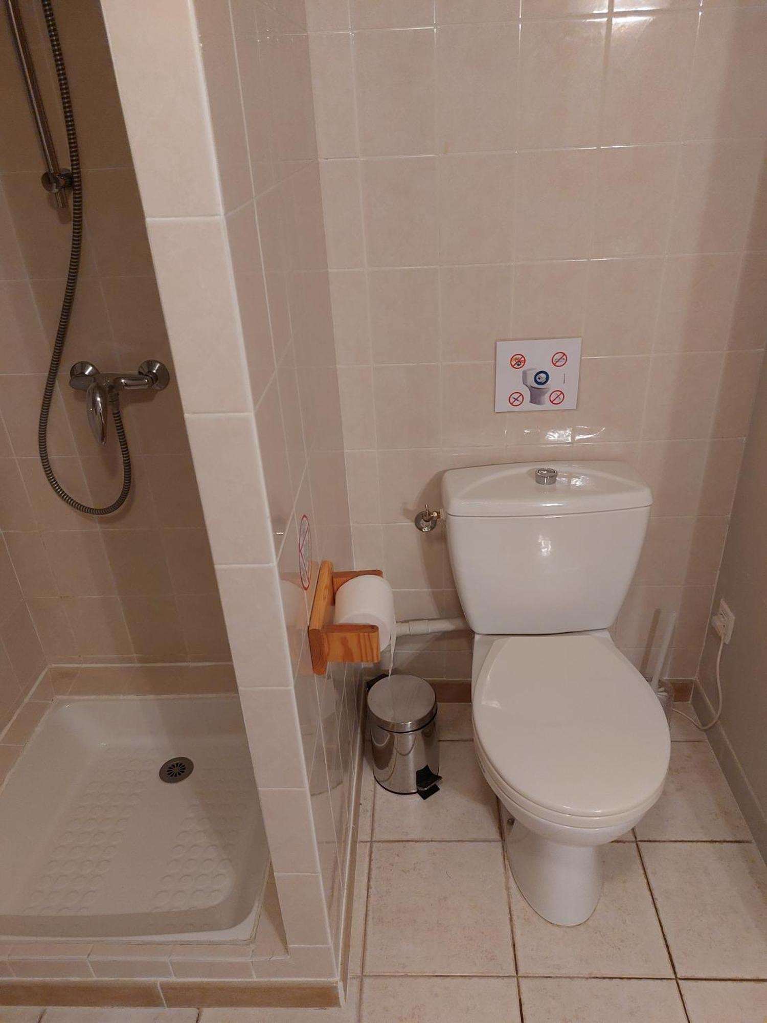 Mas Fontclaire - Sommieres Appartement Buitenkant foto
