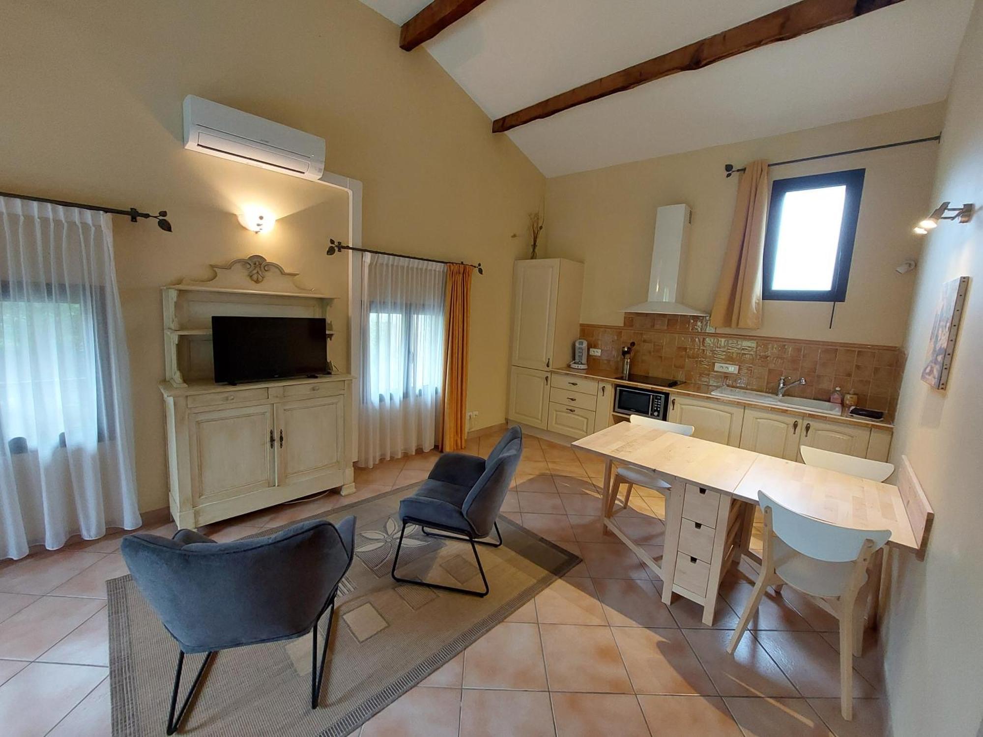 Mas Fontclaire - Sommieres Appartement Buitenkant foto